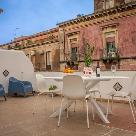 La Terrazza Di Giulia Apartament *